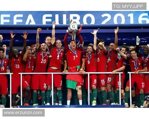 最后之舞足球明星的传奇时刻与辉煌成就回顾