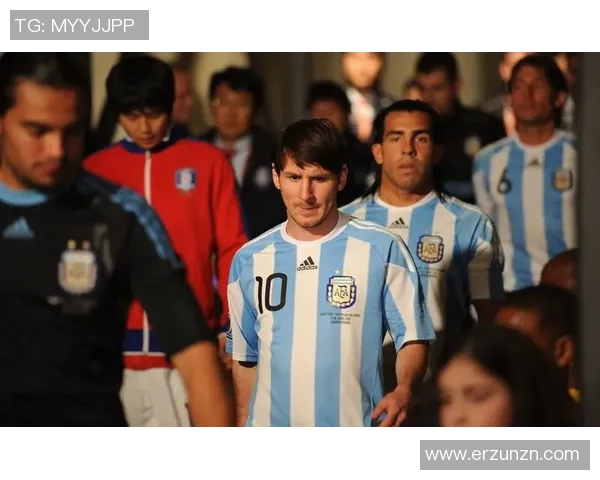 足球明星带娃日常揭秘亲子时光与职业生涯的平衡之道