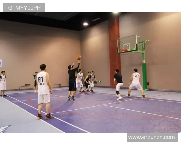 广州篮球队的比赛经验揭秘:从战术到团队协作的深度分析 广州篮球队的比赛经验揭秘:从战术到团队协作的深度分析