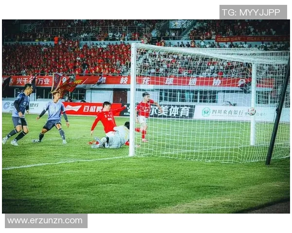 成都足球队强势领跑联赛积分榜89分领先对手展现冠军实力